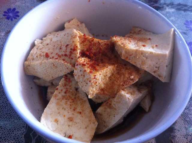 凉拌嫰豆腐