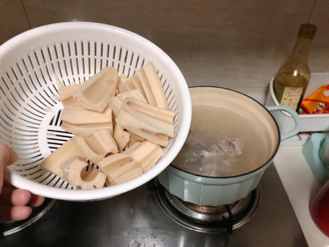 【3月北鼎珐琅铸铁锅食谱】陈皮糖醋鸡翅凤爪藕煲