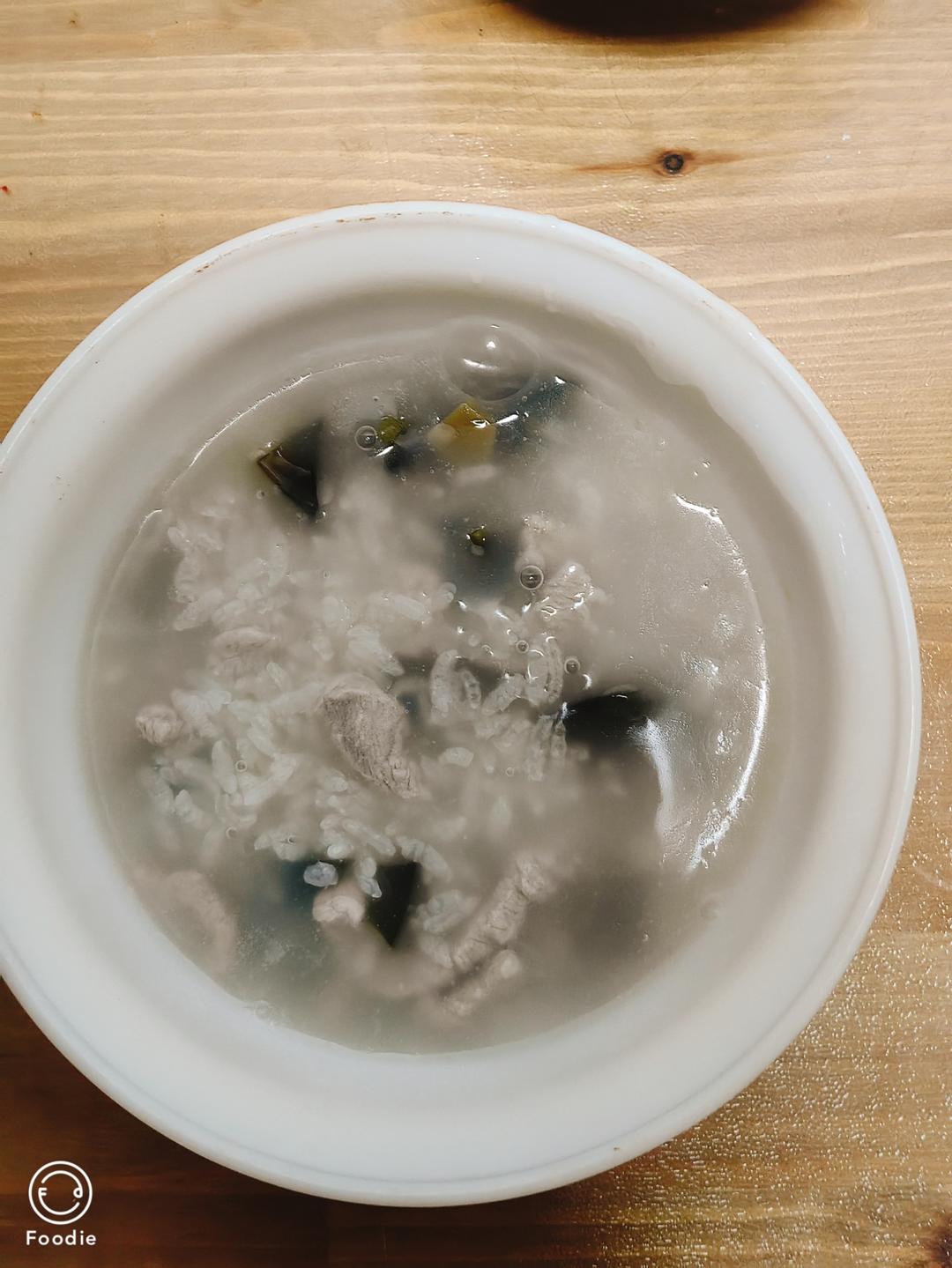 皮蛋瘦肉粥