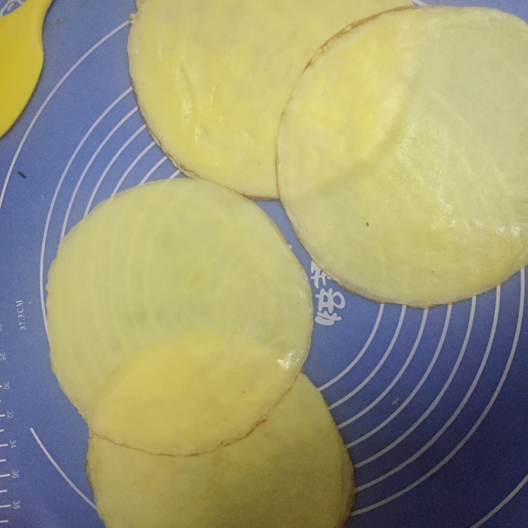 《Tinrry下午茶》教你做芒果班戟和芒果千层饼