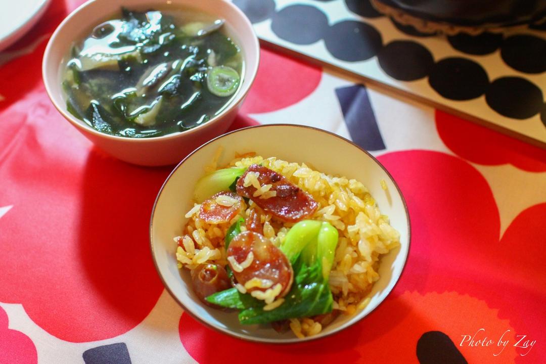 香肠煲仔饭
