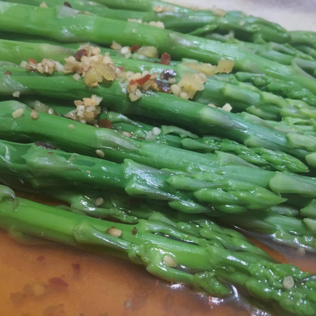 鲜味油淋芦笋