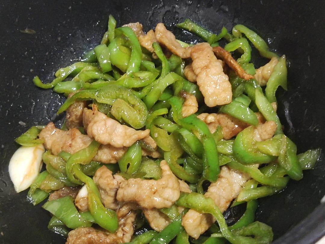 正宗辣椒炒肉