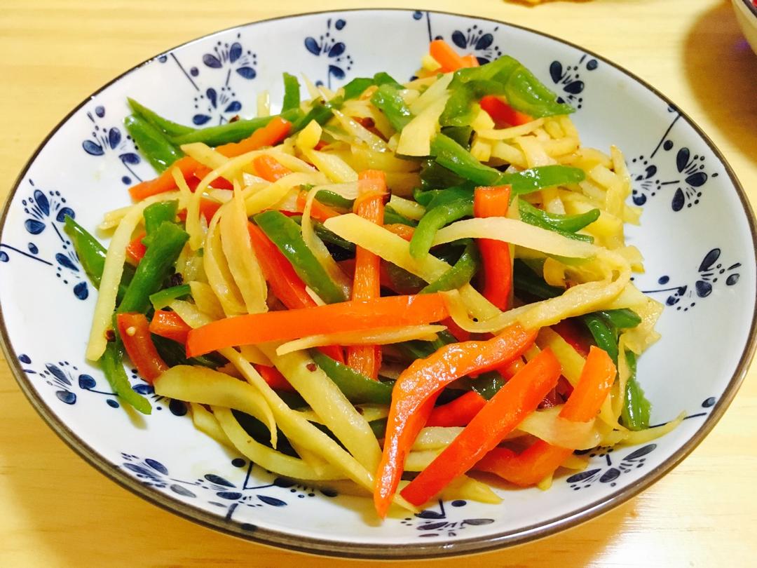 老干妈青椒土豆丝