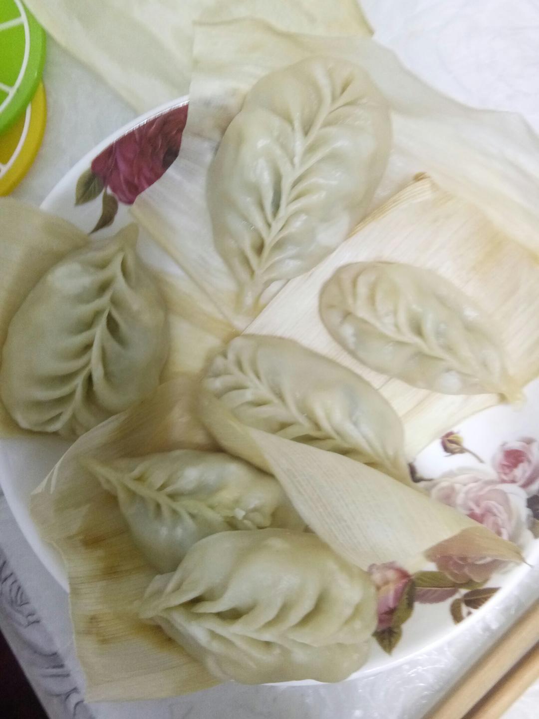 西葫芦虾仁鸡蛋蒸饺