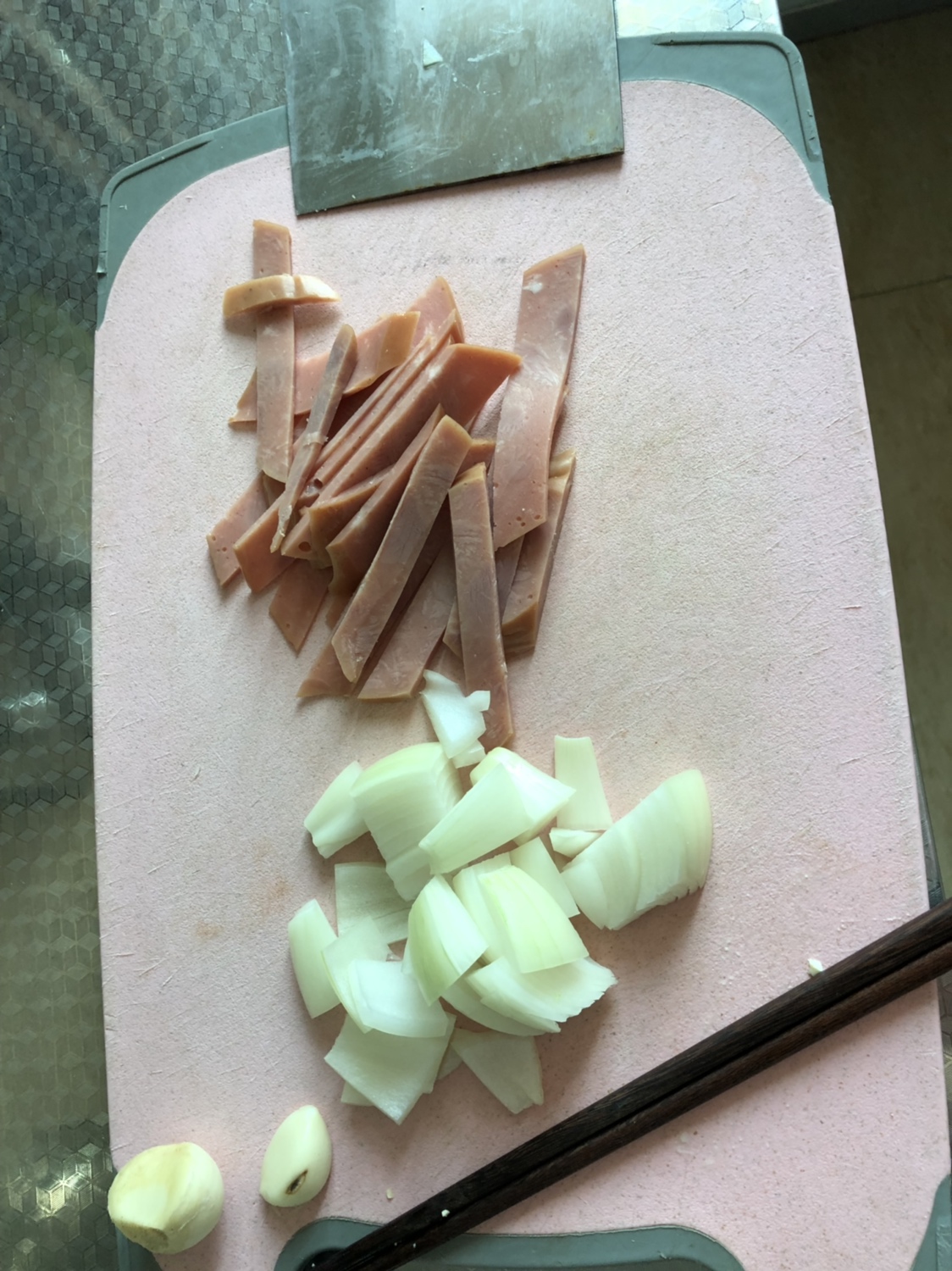 辣白菜年糕炖鸡肉的做法 步骤4