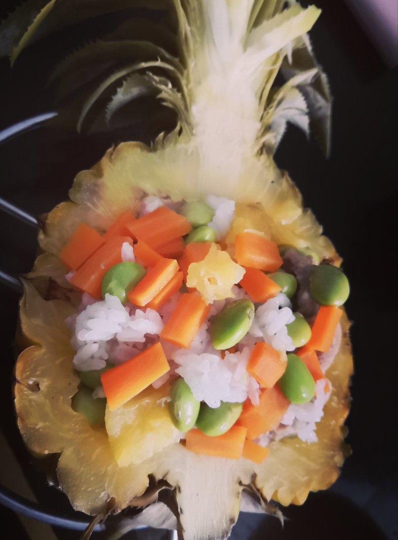 菠萝鸡翅糯米饭