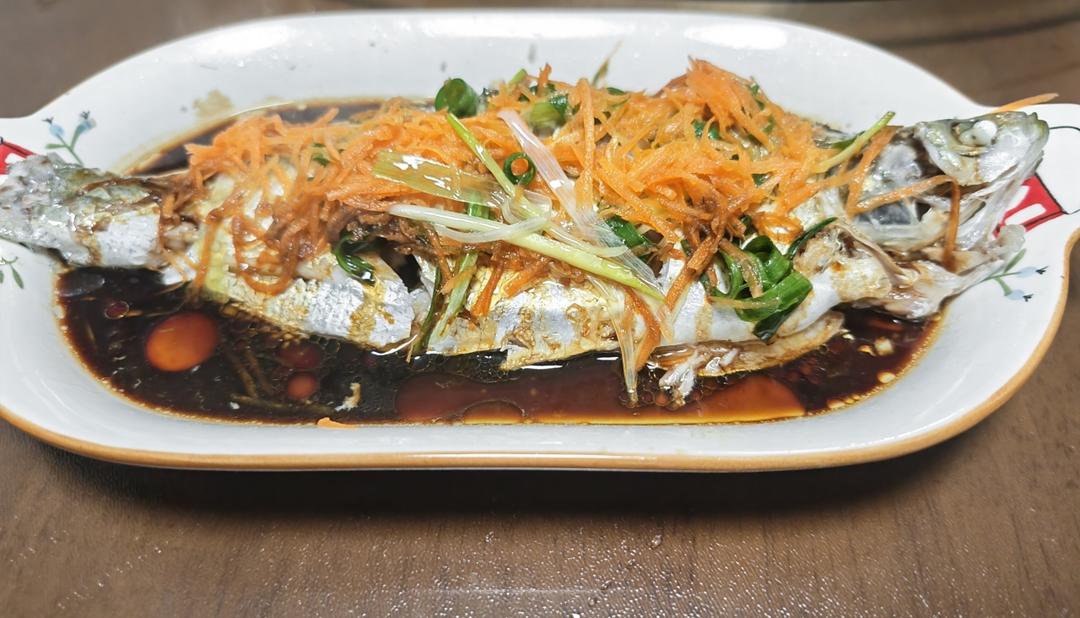 清蒸鱼柳叶鳊（新手友好，超详细攻略）