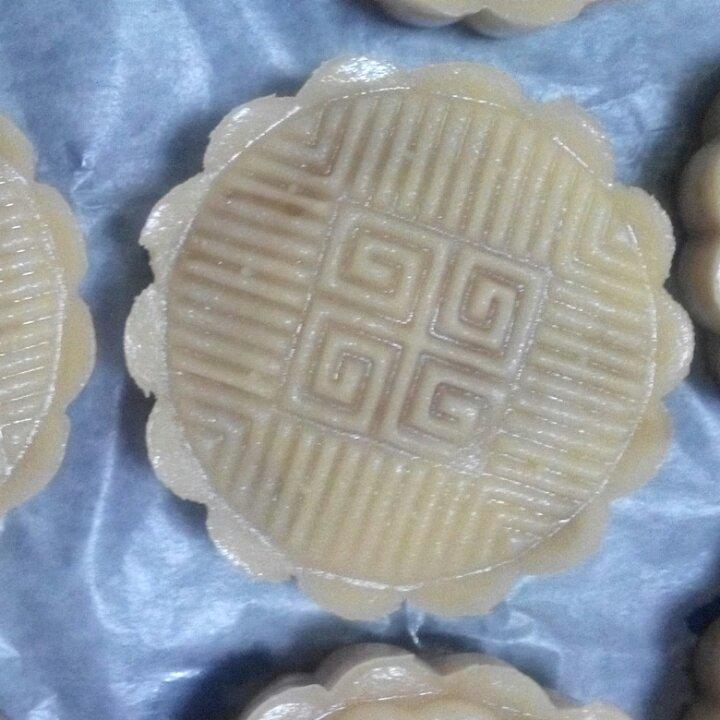 广式月饼——蛋黄莲蓉月饼