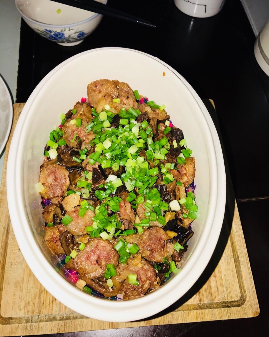 电饭锅版香菇腊肠饭