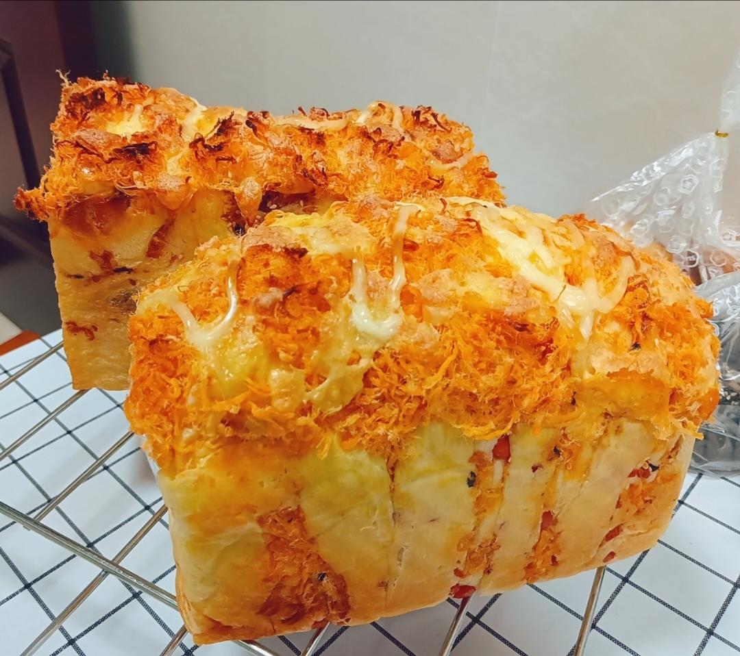 肉松吐司【超多料香爆马苏里拉】