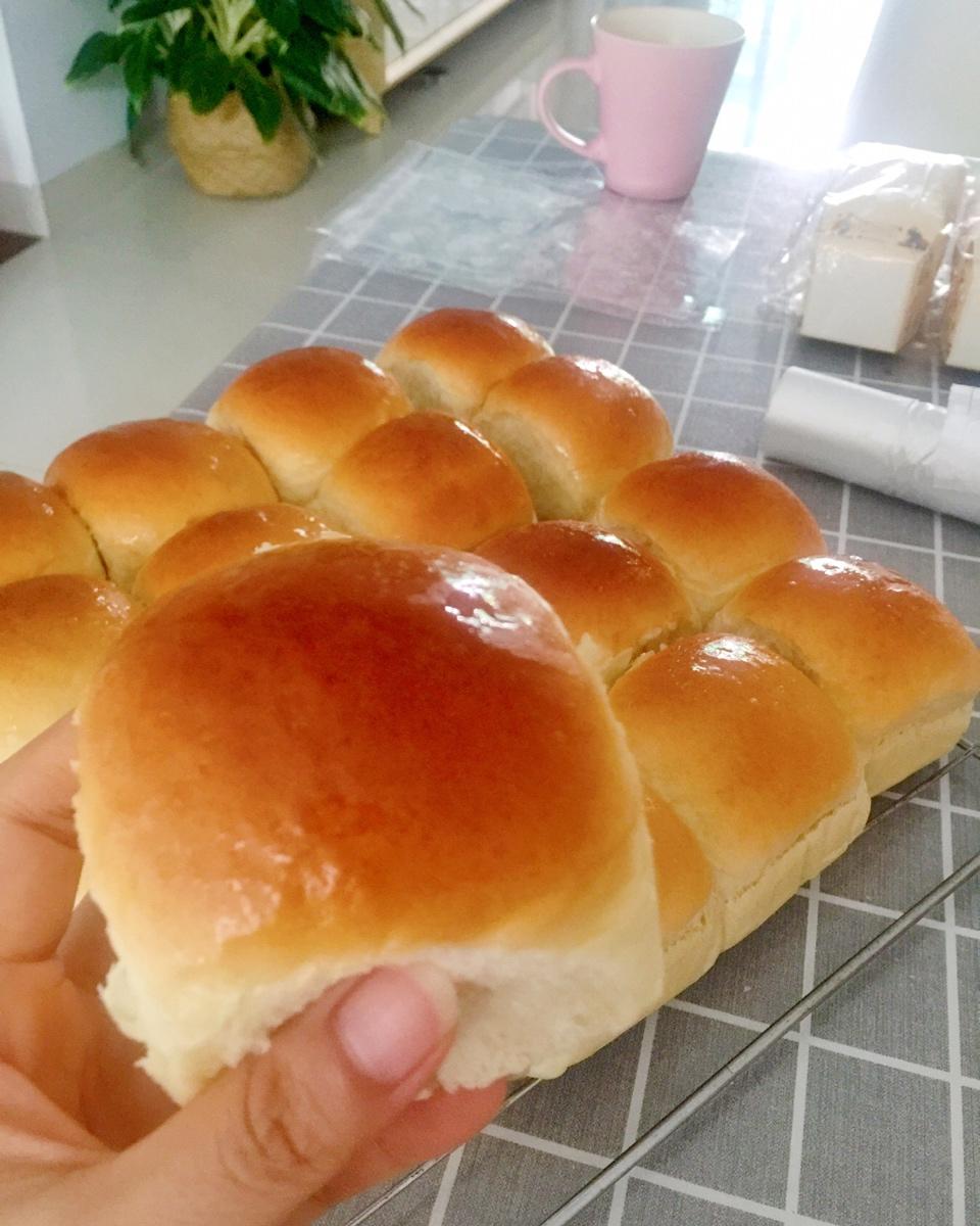 超好吃的香甜餐包