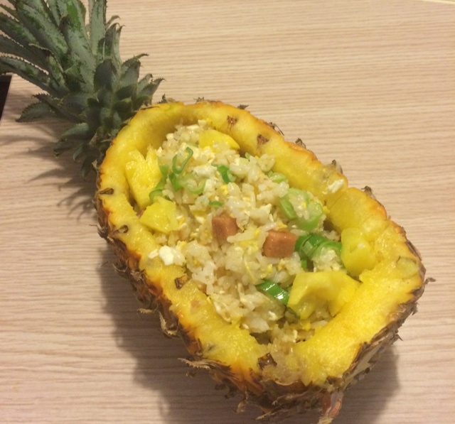 菠萝炒饭
