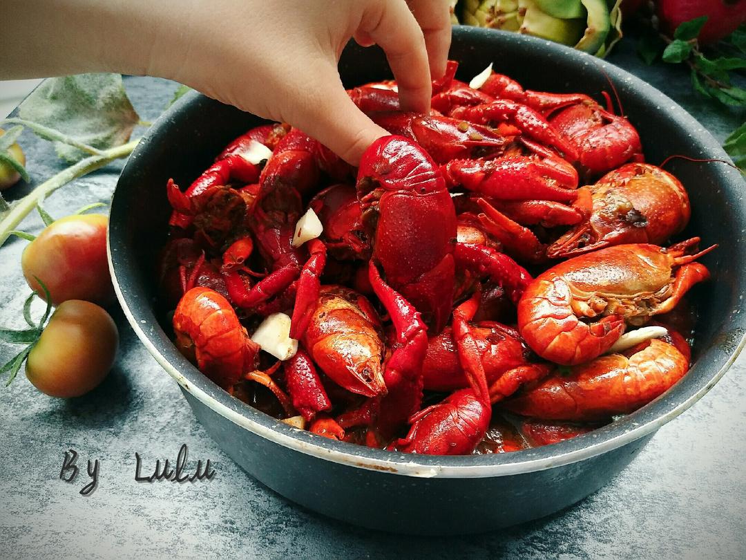 茄汁麻辣小龙虾（不好吃你打我呀）