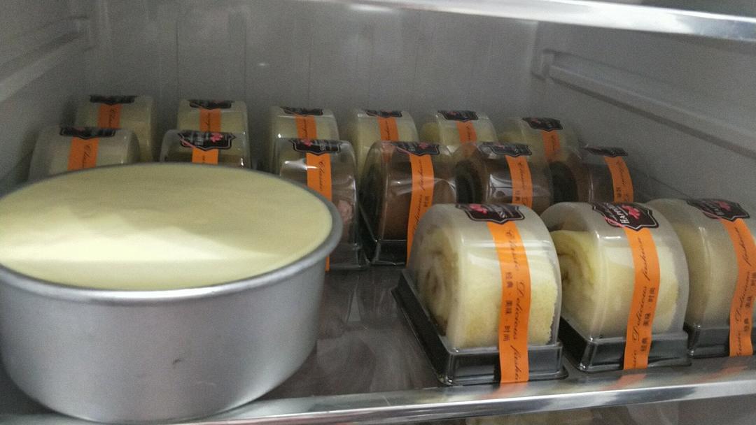 原味蛋糕卷