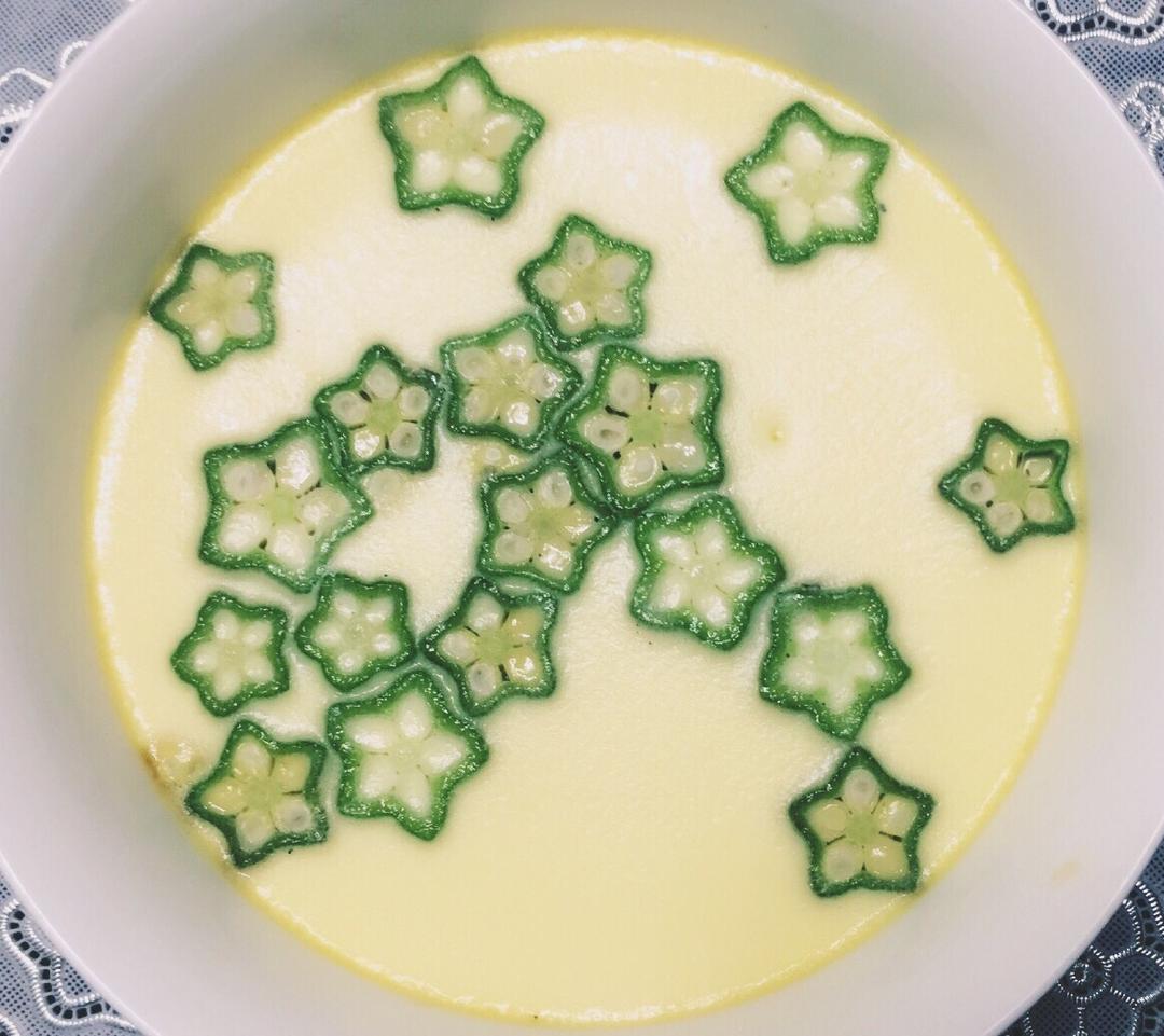 颜值控-做一朵开在碗里的花秋葵蒸水蛋
