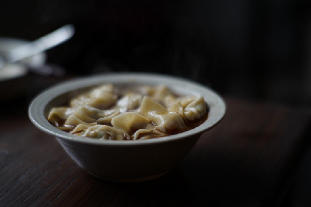 荠菜肉馄饨的做法