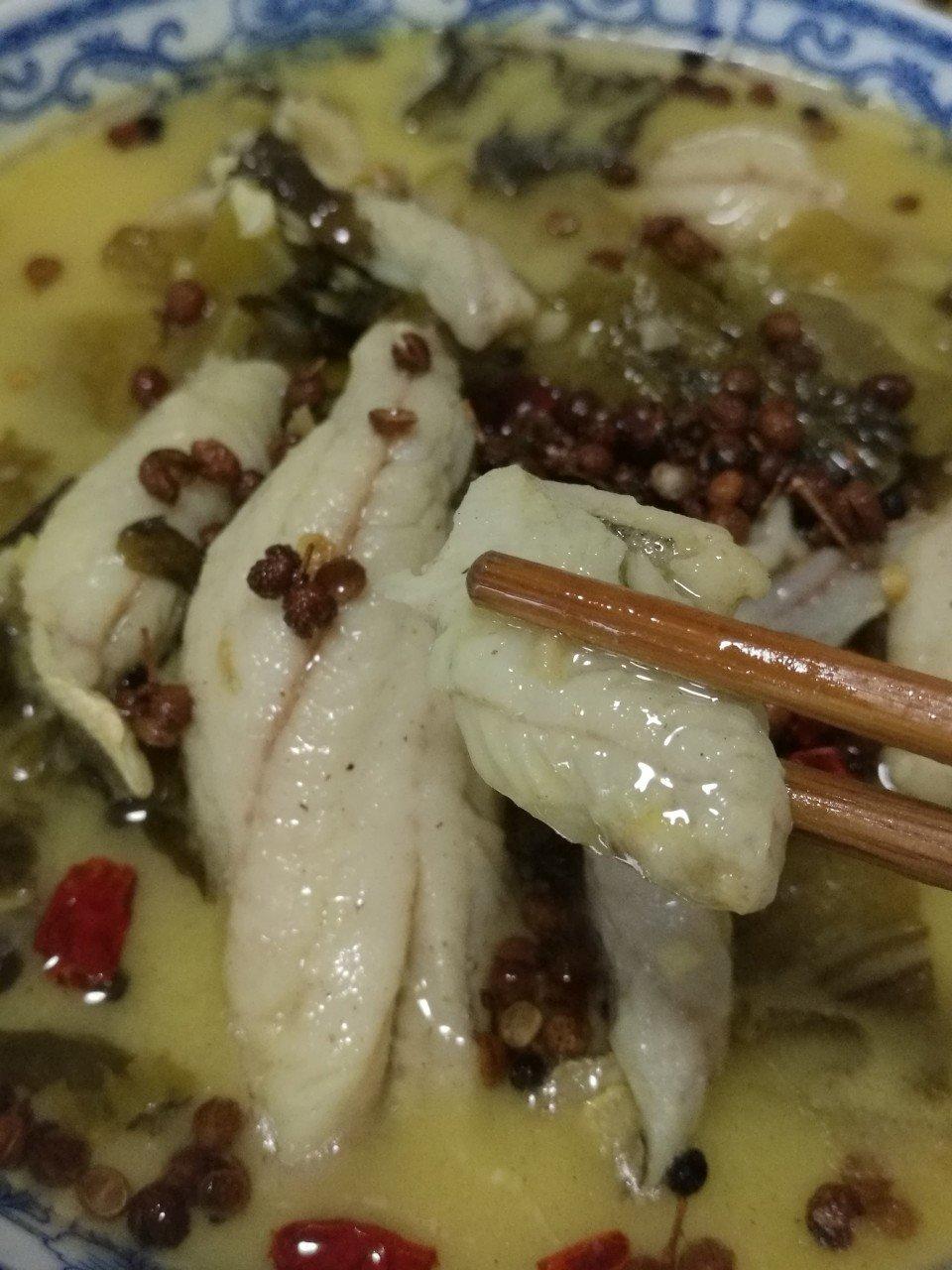 汤鲜鱼嫩的酸菜鱼