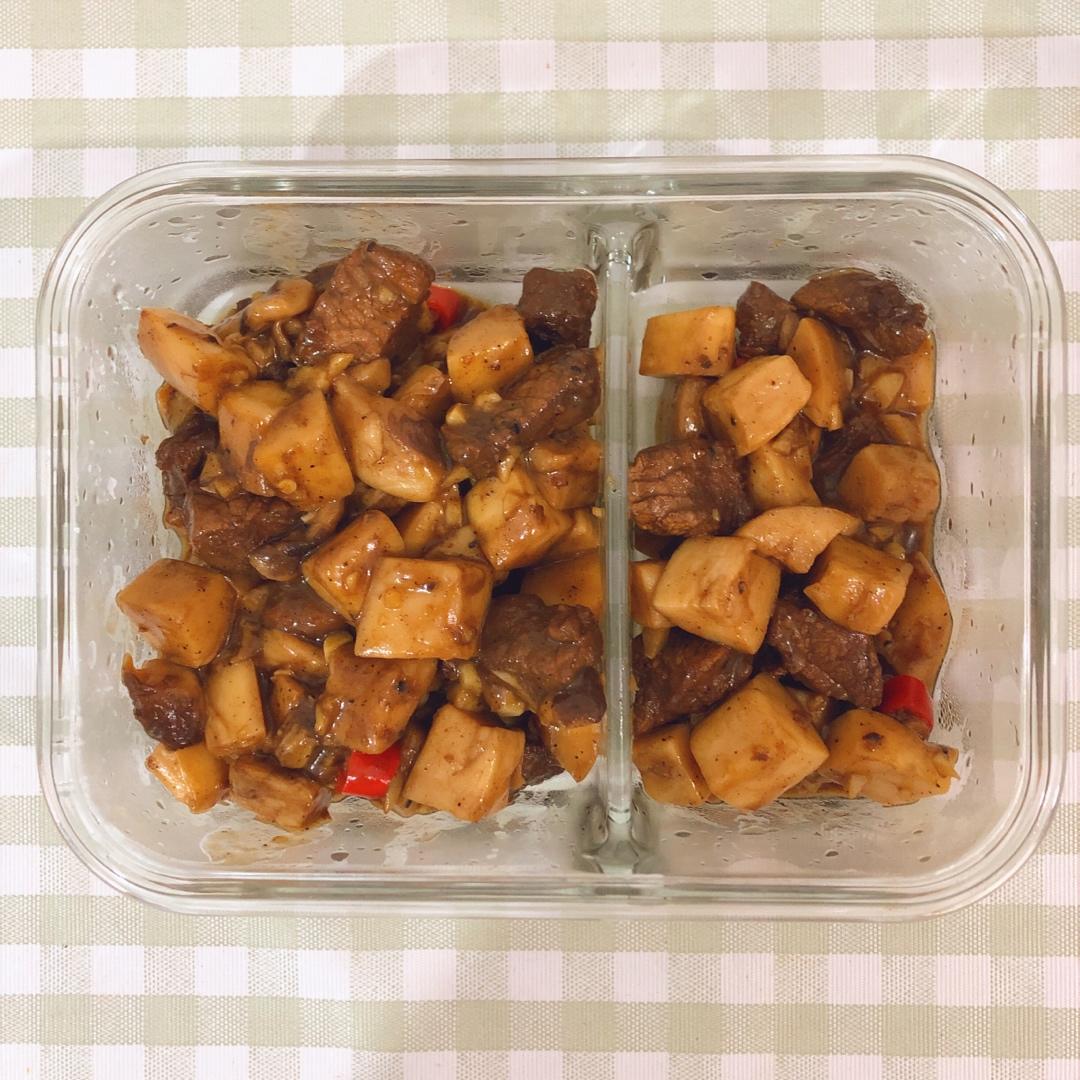 黑椒杏鲍菇牛肉粒