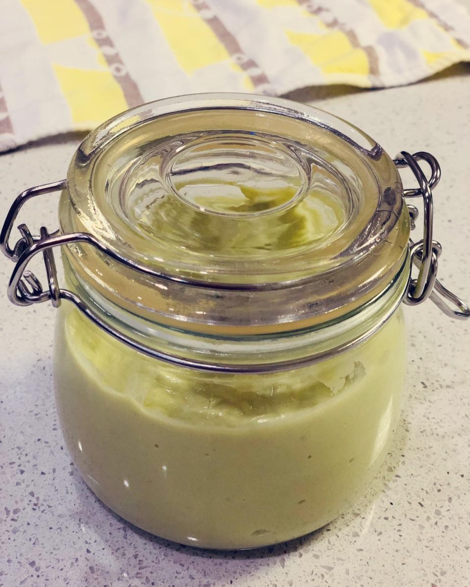 无油版牛油果鹰嘴豆泥