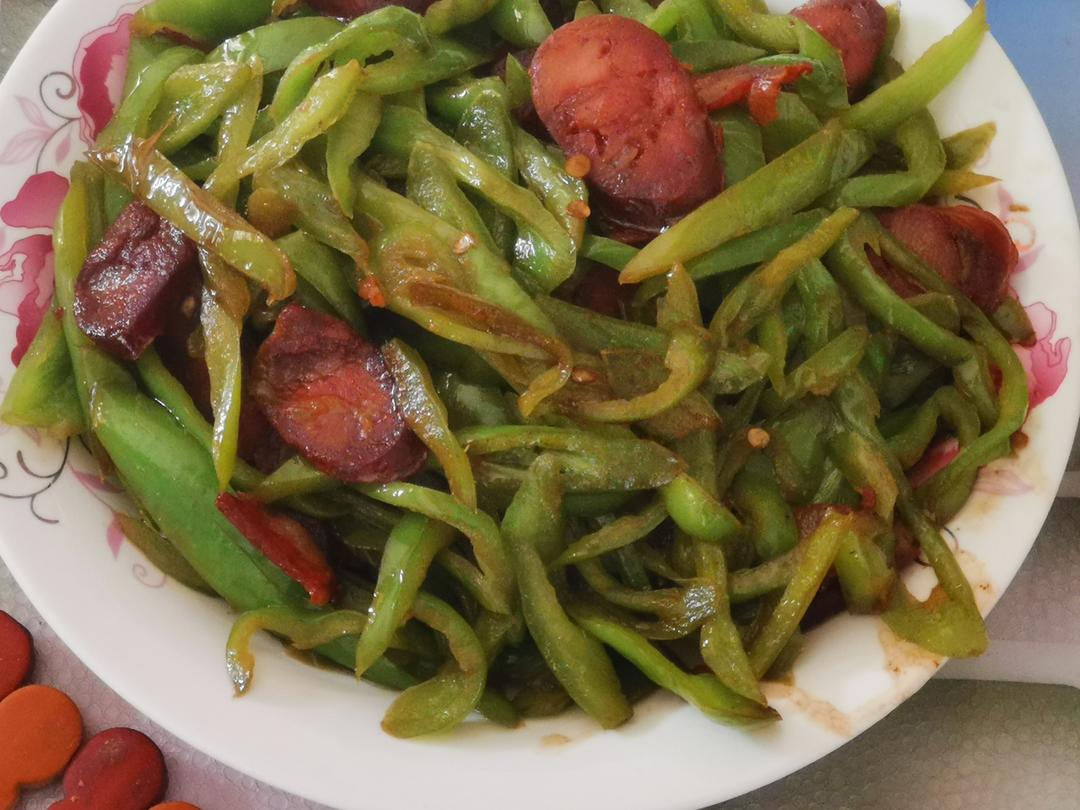 家常尖椒炒肉