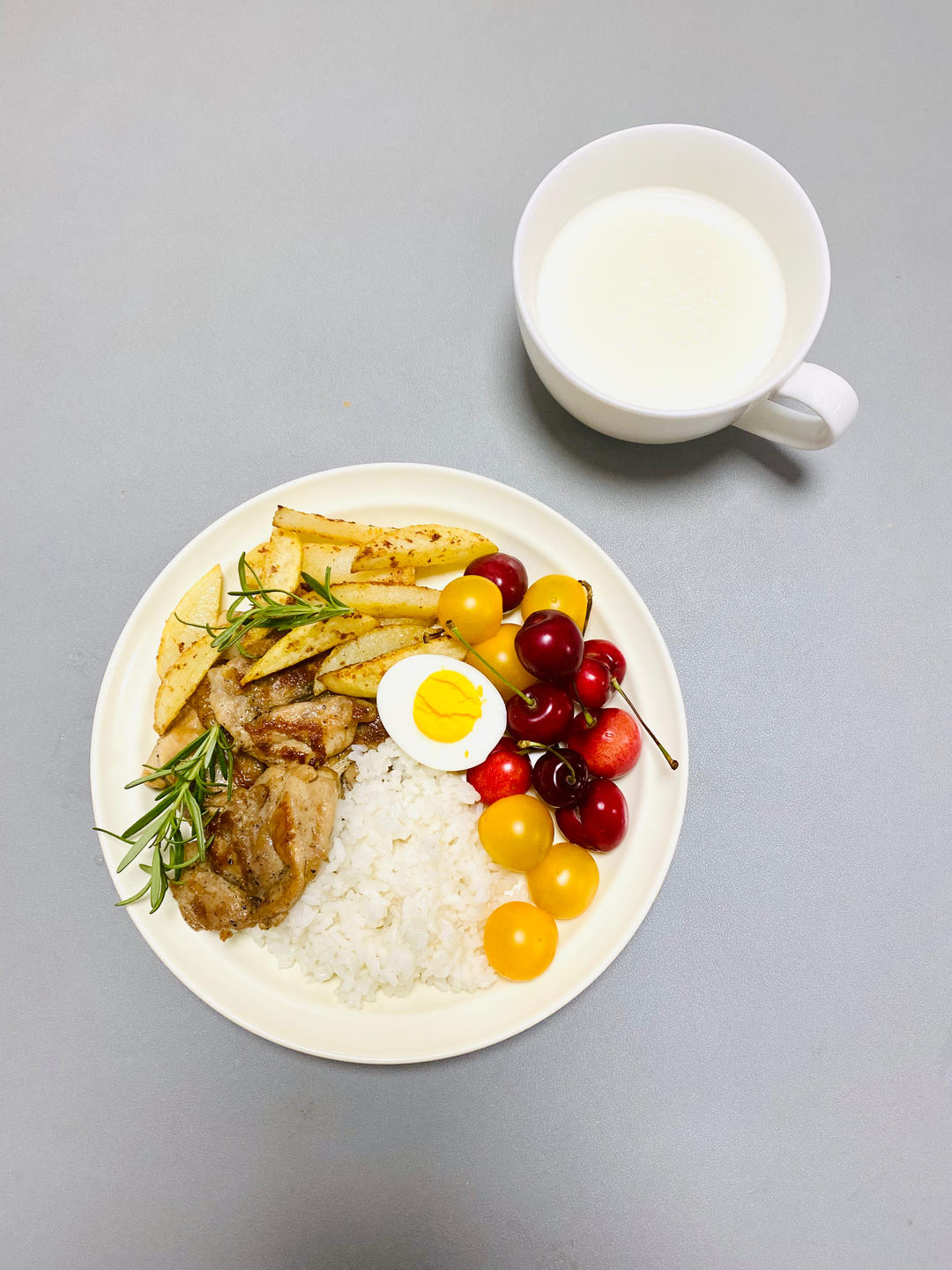 法式土豆煎鸡腿肉