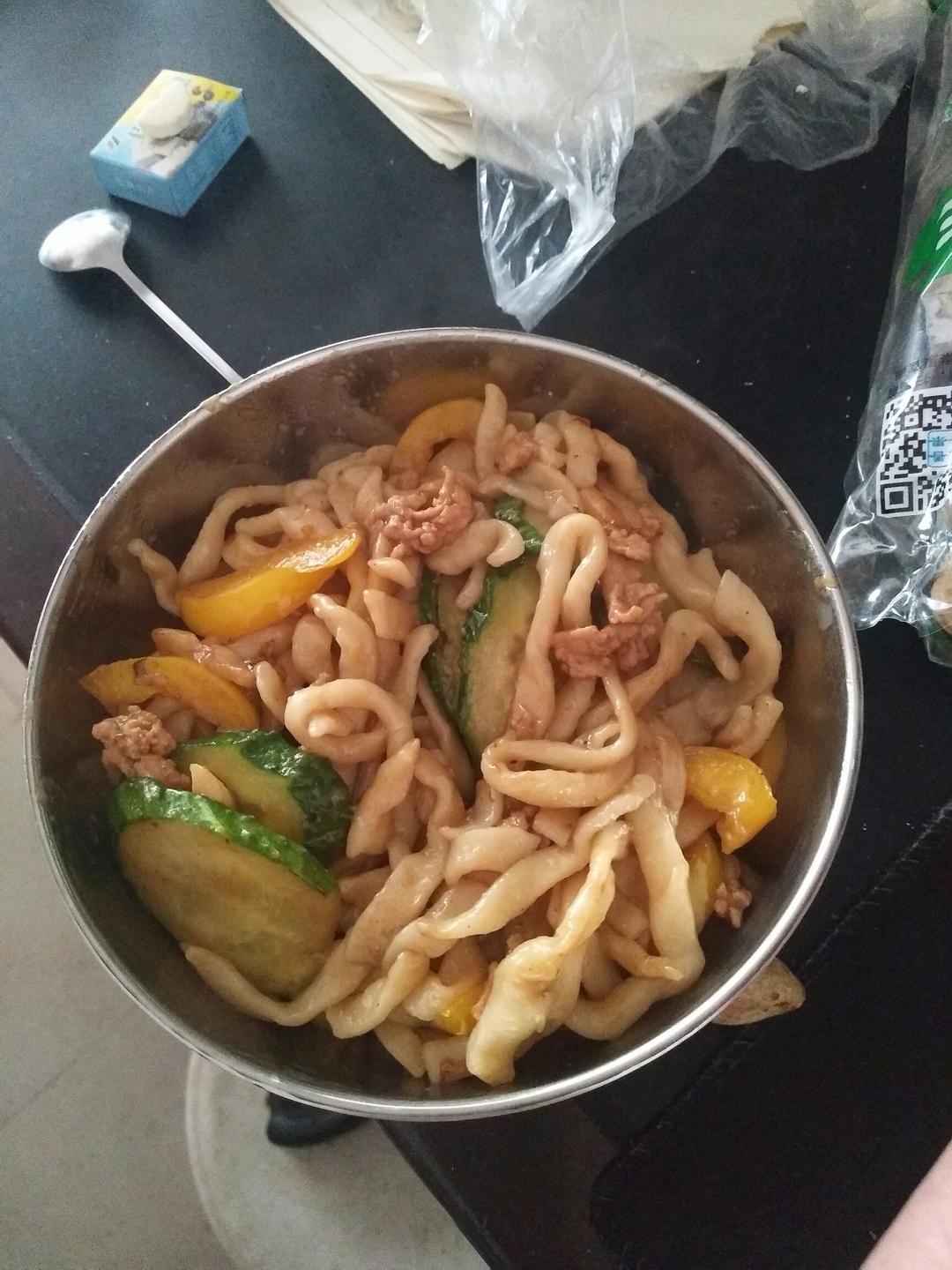 肉丝炒面（附手擀面做法）