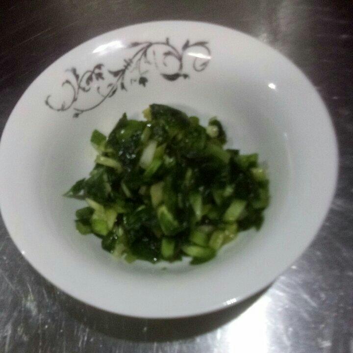 腌韭菜