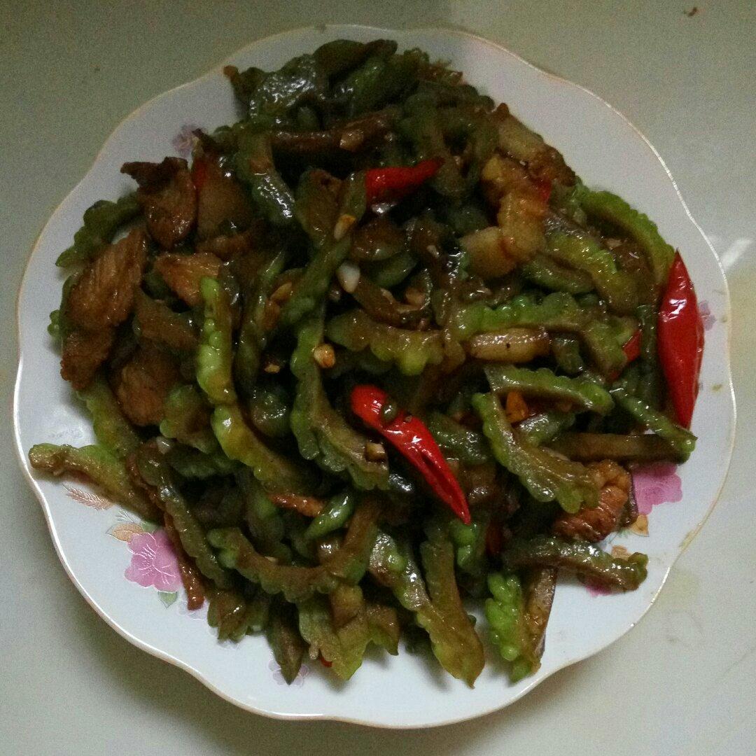 苦瓜炒肉