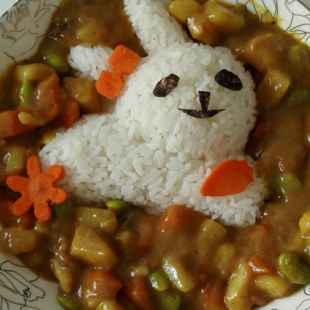 波点耳朵小兔便当