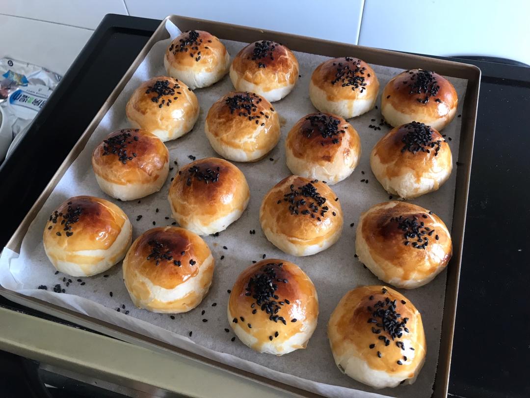 最详细的蛋黄酥方子修订版（新手必看）