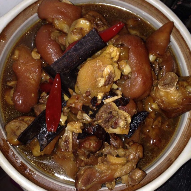 懒人版红烧猪脚