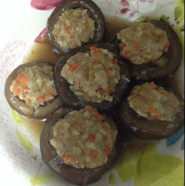 豆腐肉末酿香菇
