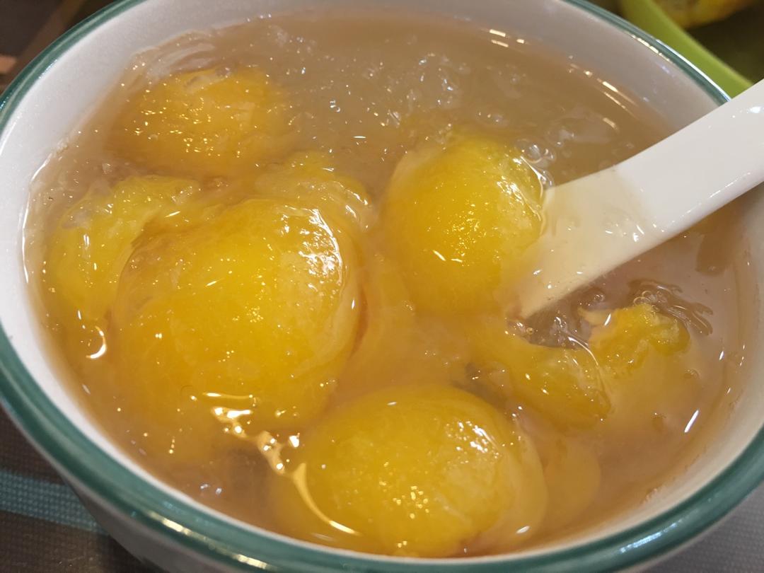 川贝炖枇杷