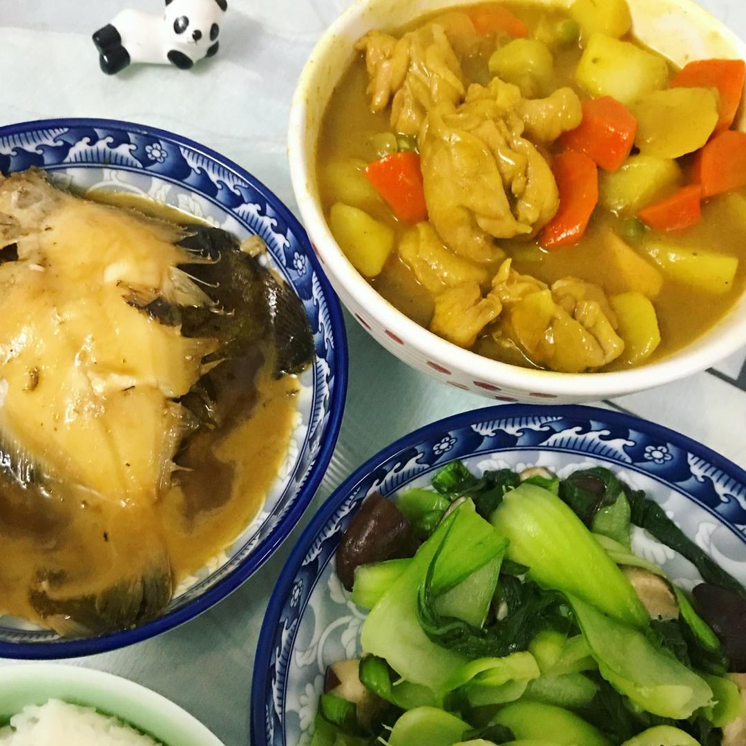 咖喱鸡肉饭