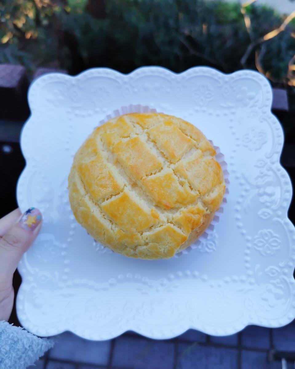 好吃到炸裂的港式菠萝包（附带制作酥皮的小视频）
