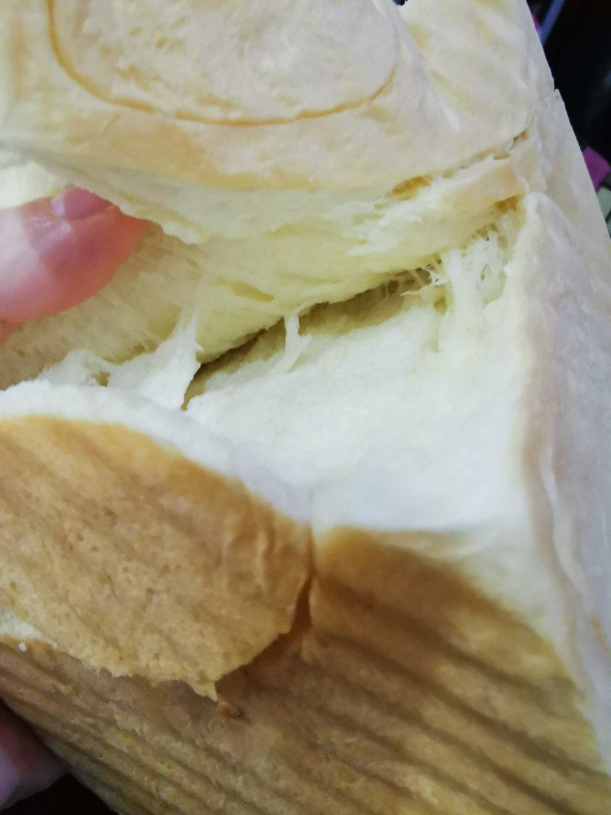 吐司，奶香手撕面包，超级香浓