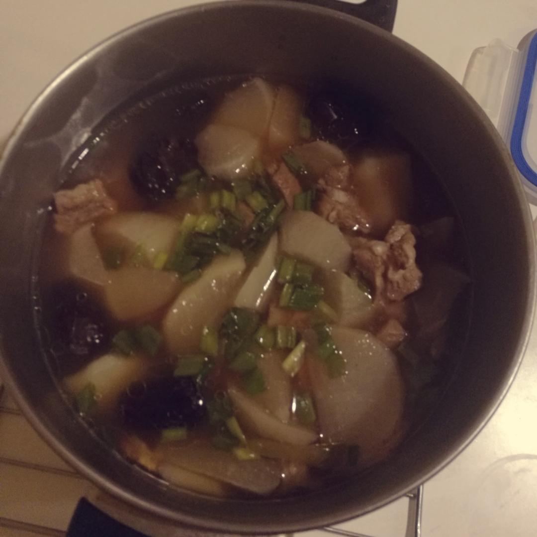 冬日御寒羊肉汤