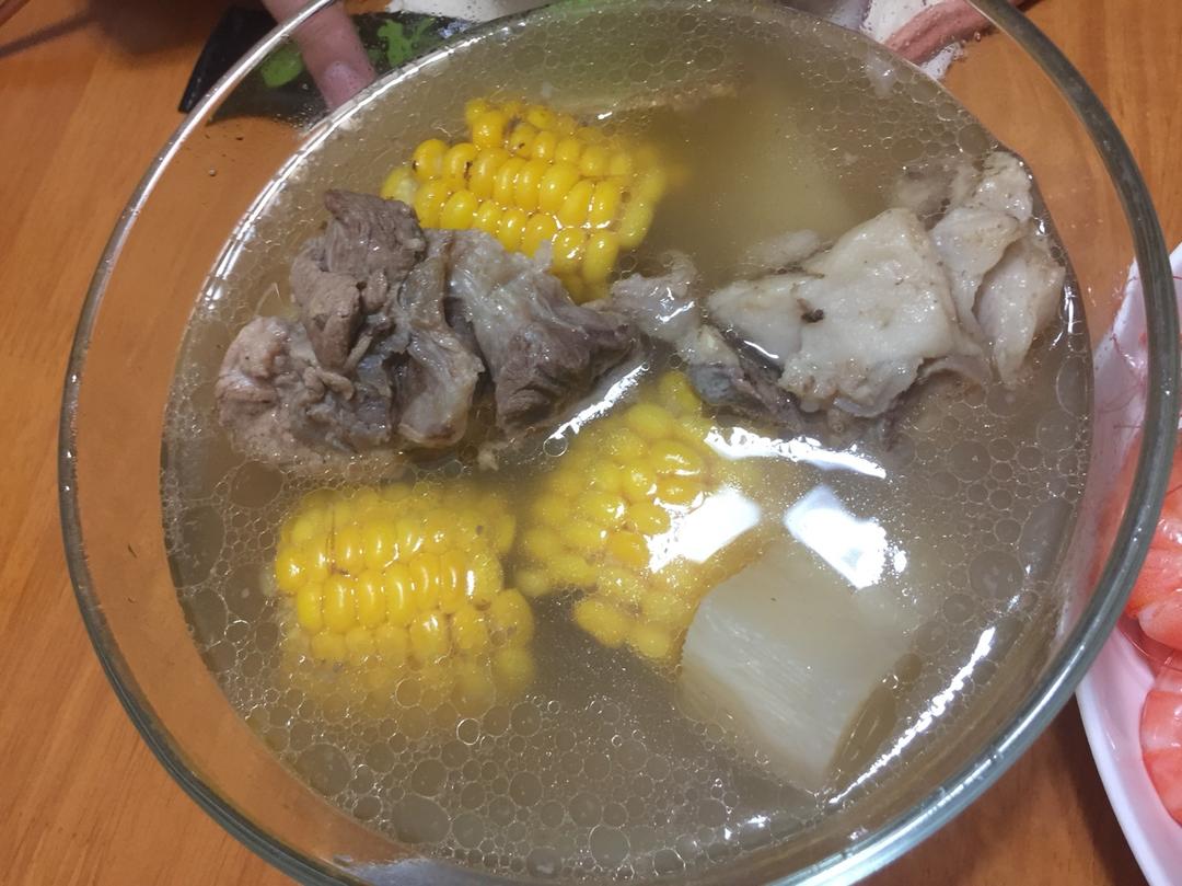 玉米排骨汤
