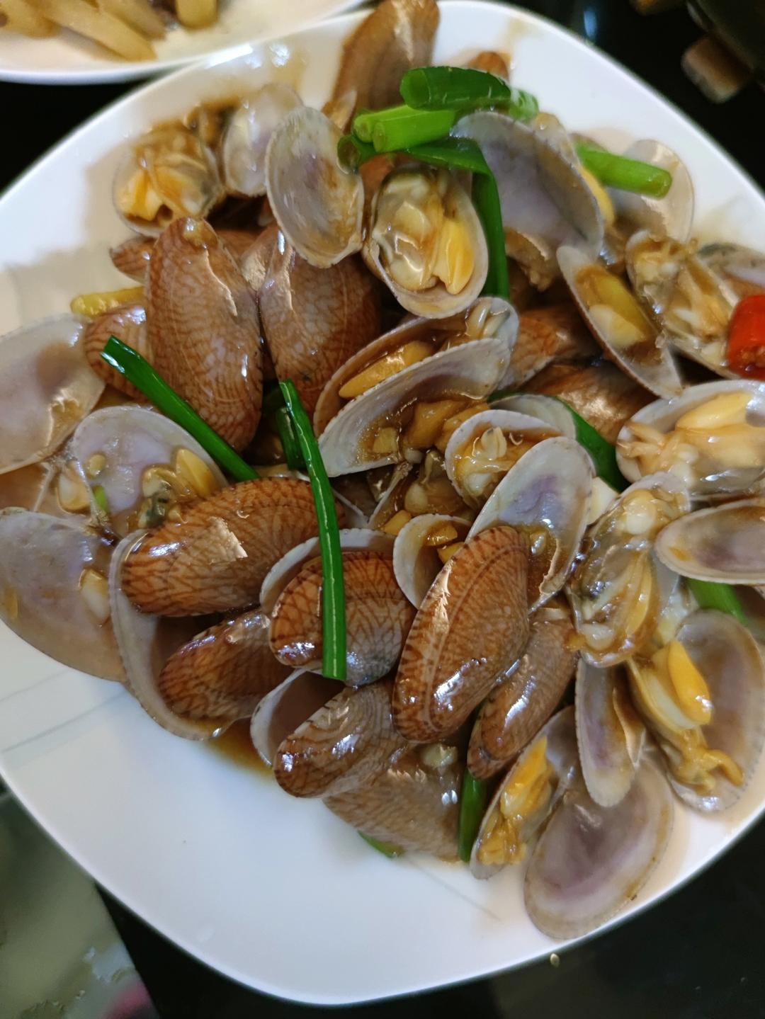 香辣炒花甲