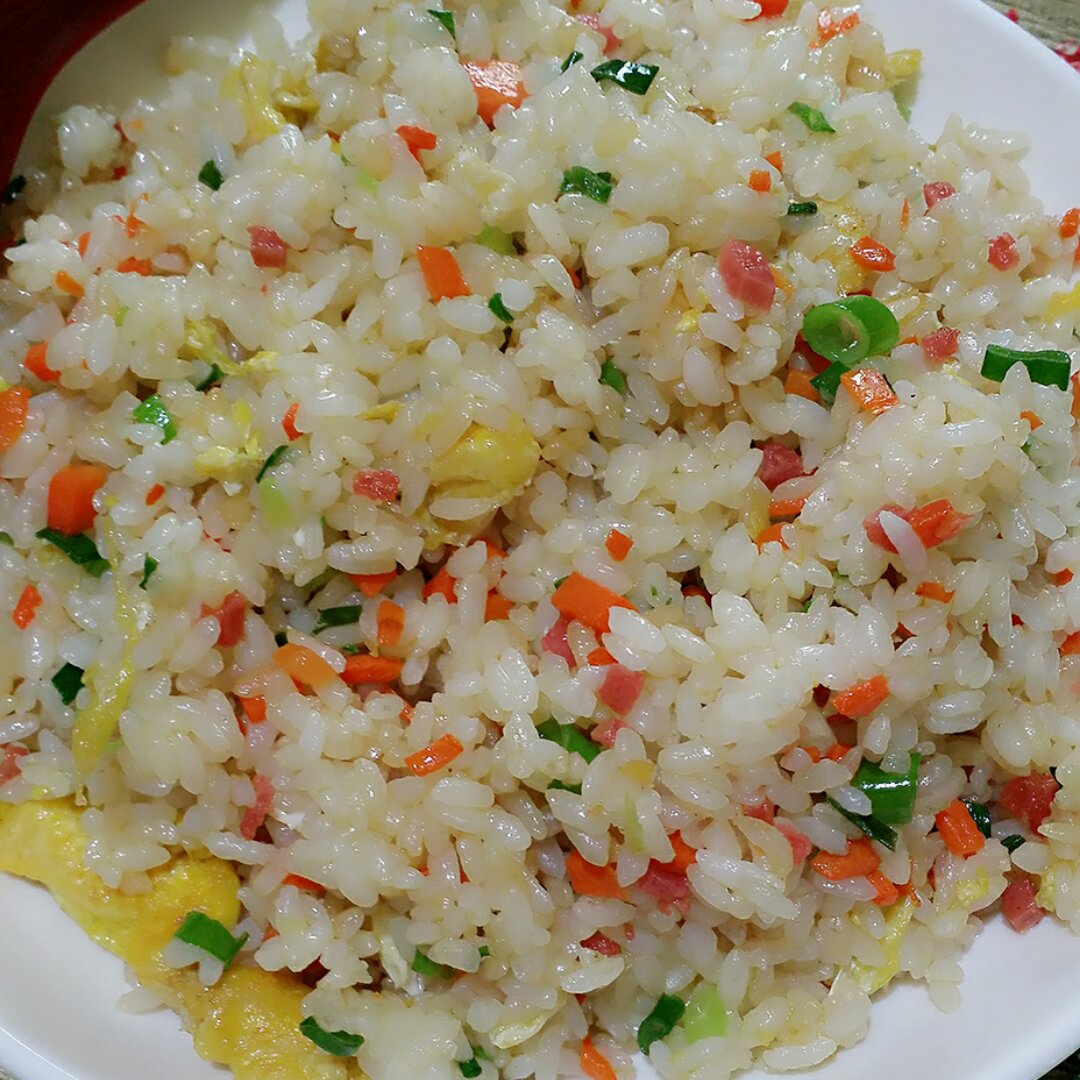 火腿鸡蛋炒饭