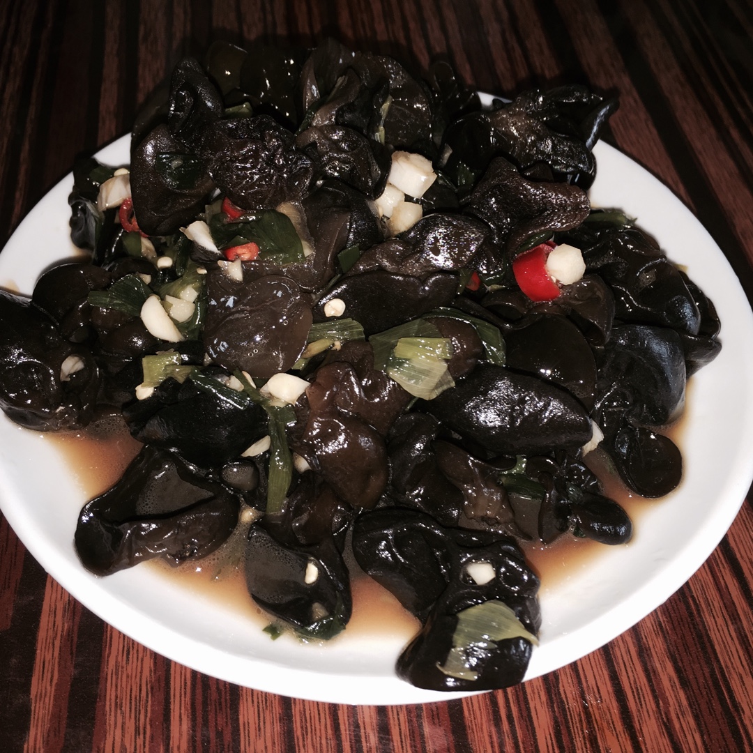 凉拌黑木耳
