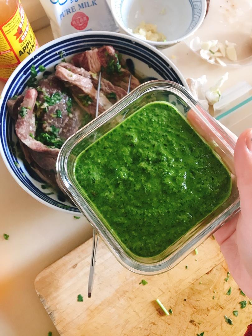 阿根廷青酱（视频）Chimichurri Sauce（video）