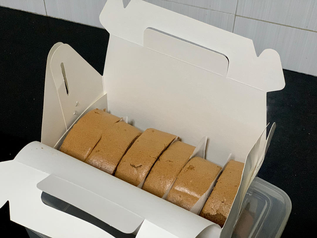 巧克力蛋糕卷～不掉皮，不开裂，无法抗拒的美味！