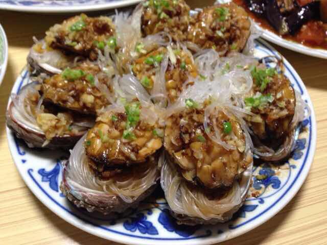 蒜蓉粉丝蒸鲍鱼