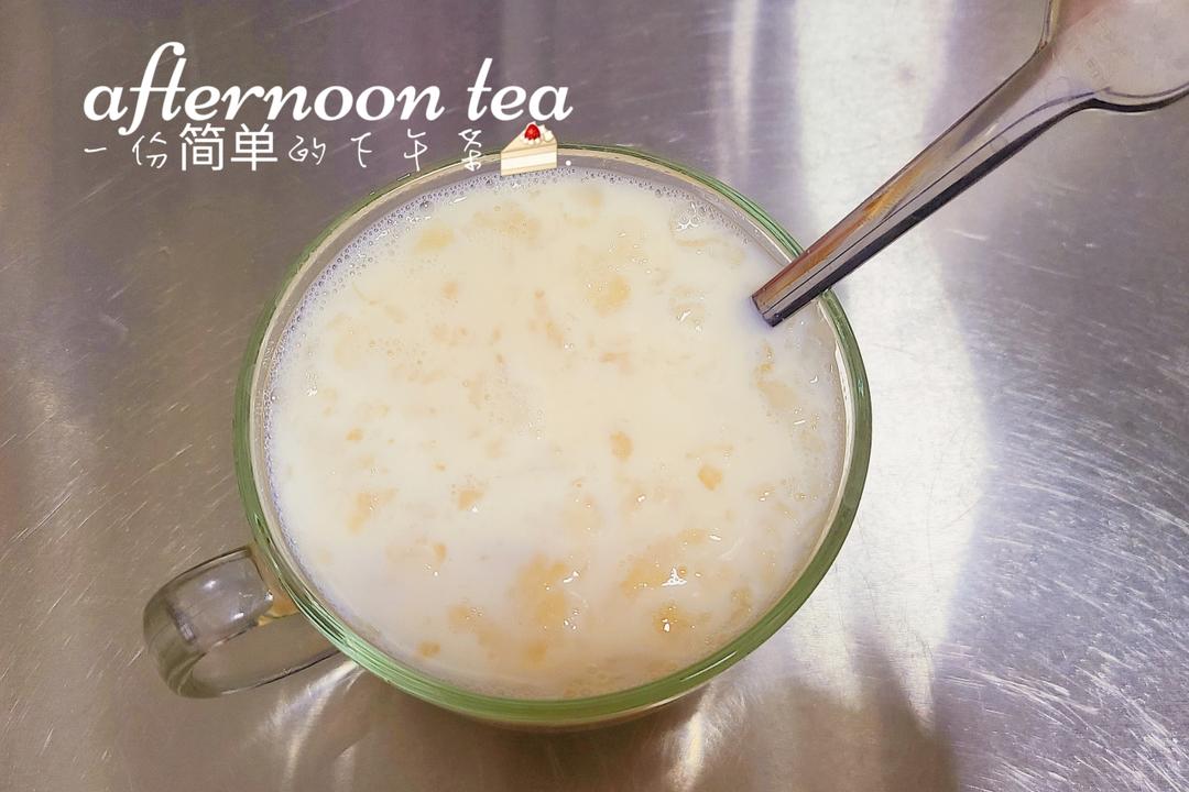 喝一次就爱上～醪糟冰奶升级版～秋日滋养～无糖银耳醪糟奶