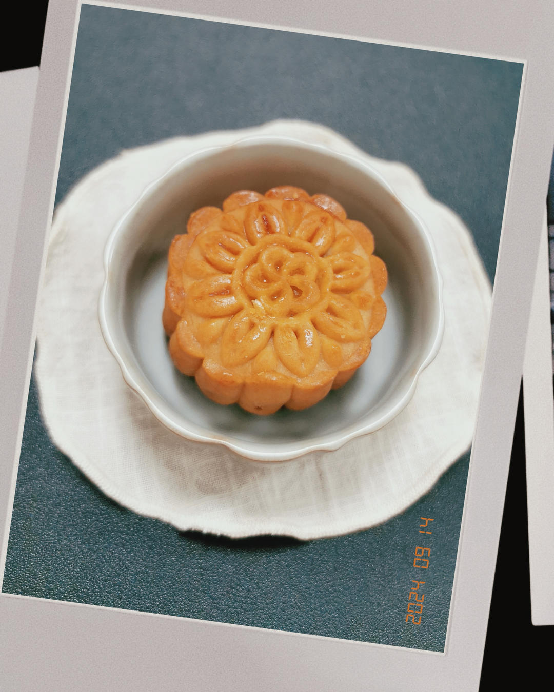 广式月饼—蛋黄莲蓉月饼