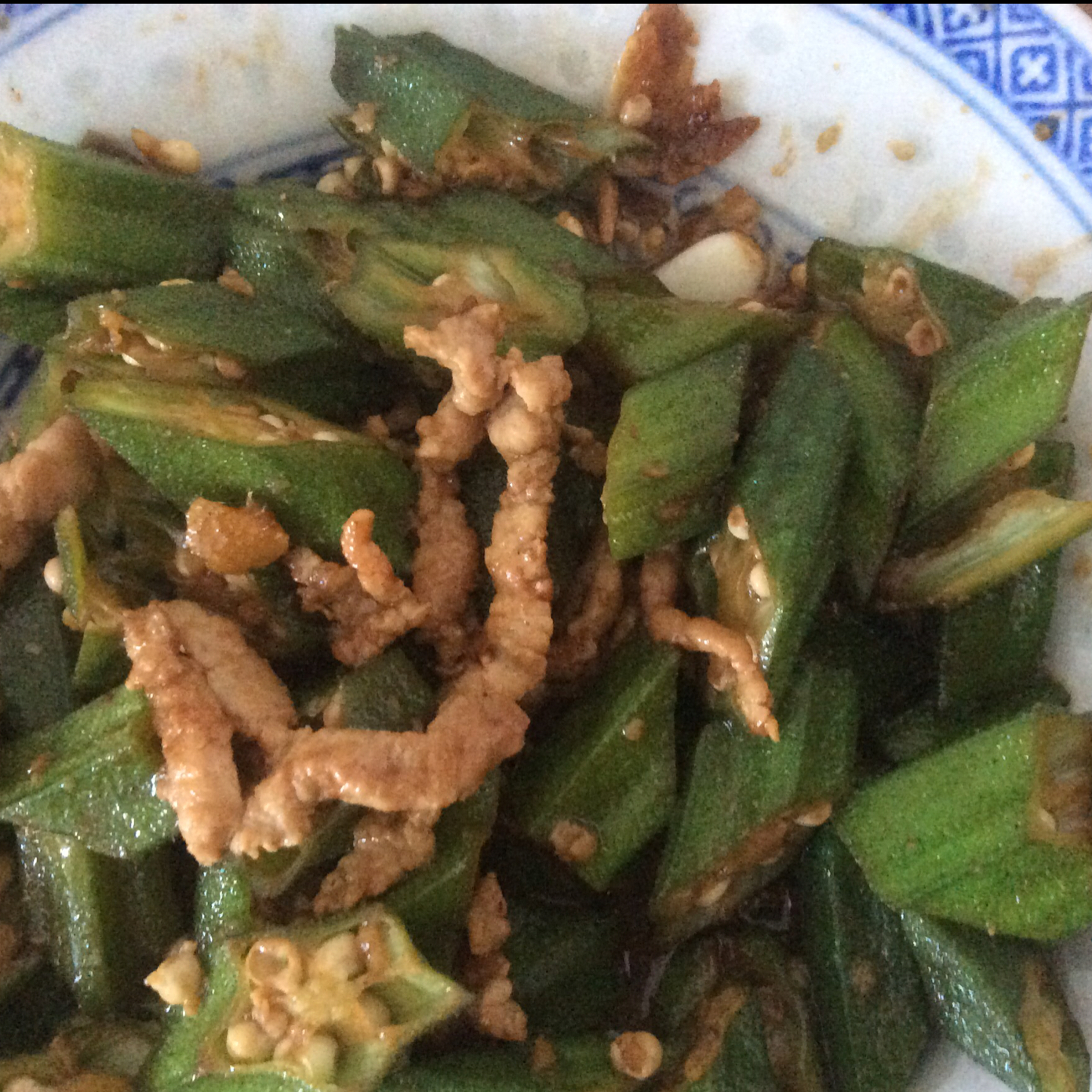 肉末炒秋葵