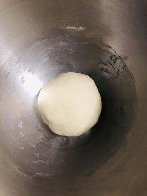 超软拉丝中种椰蓉吐丝面包的做法 步骤4