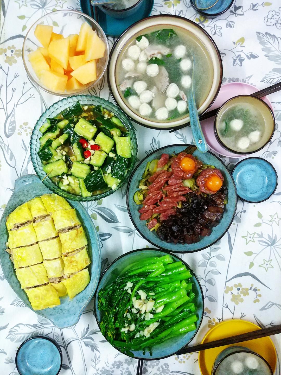 一粥一饭，半丝半缕